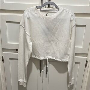 Oura White Crop Top